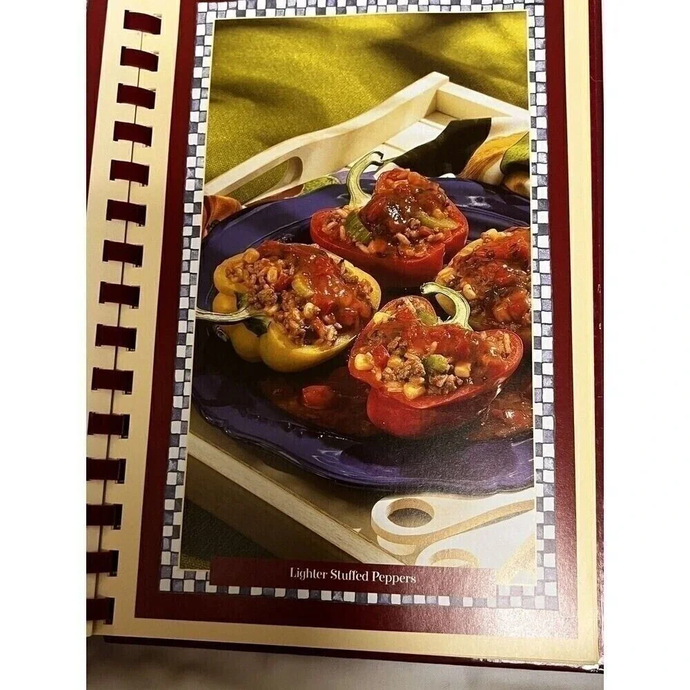 Grandma's Casseroles Home-Style‎ Favorites Spiral Bound Cookbook Rooster